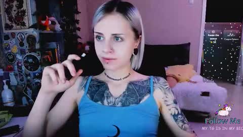 Monday-Friday 12-4 AM and 6-9 AM New York time online show from 12-13-25, 10:04