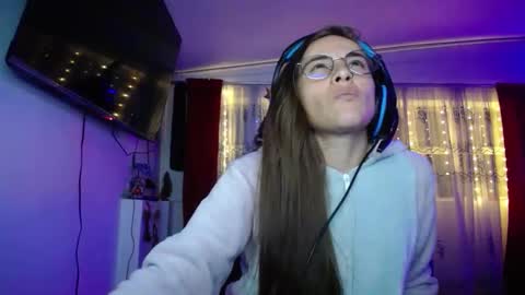 Snapshot of nanna_yoshi chatting on 12-11-24, 04:49 nanna yoshi online show from 12-11-24, 04:49