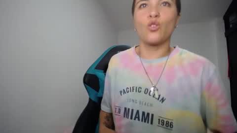 Snapshot of nanna_yoshi chatting on 01-12-25, 11:47 nanna yoshi online show from 01-12-25, 11:47