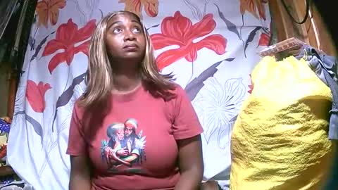 Snapshot of nansywssoul chatting on 12-15-25, 05:12 NansywsSoul online show from 12-15-25, 05:12