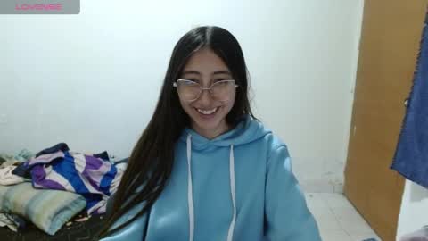 Snapshot of nanylux chatting on 04-23-26, 04:14 nanylux online show from 04-23-26, 04:14