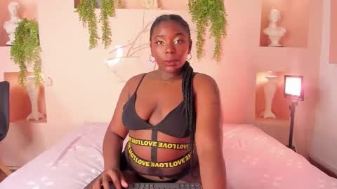 nanymoreno online show from 10-10-25, 12:15