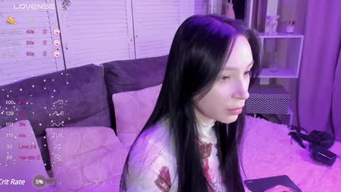 Snapshot of naomi1one chatting on 12-17-24, 02:55 naomi1one online show from 12-17-24, 02:55