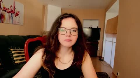 Snapshot of naomi_di chatting on 06-05-26, 06:20 naomi_di online show from 06-05-26, 06:20