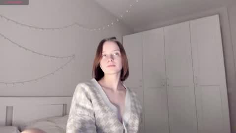 Snapshot of naomi_oops chatting on 02-08-25, 08:42 Naomi online show from 02-08-25, 08:42