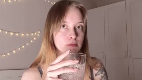 Naomi online show from 03-01-26, 08:00