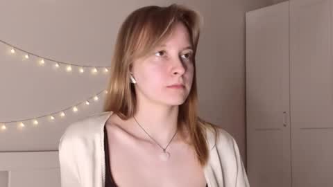 Naomi online show from 03-15-26, 07:09