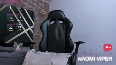 Naomi online show from 04-15-26, 11:17