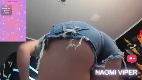 Naomi online show from 04-28-26, 11:15