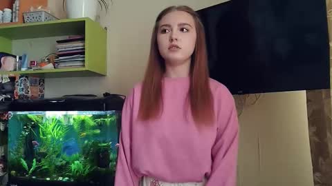 Snapshot of naomibarhydt chatting on 02-25-26, 10:03 Naomi online show from 02-25-26, 10:03