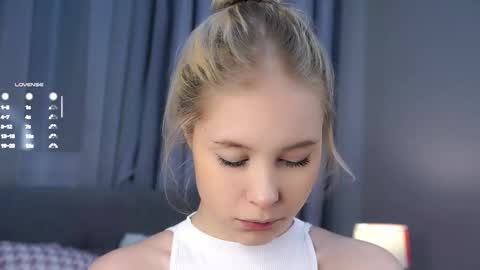 Angel online show from 01-06-26, 01:15