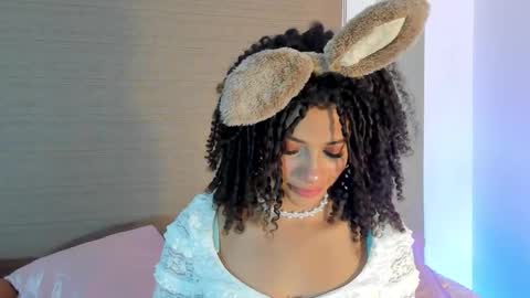 Snapshot of naomidawsonn chatting on 10-29-25, 09:49 naomidawson online show from 10-29-25, 09:49