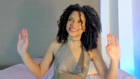 Snapshot of naomidawsonn chatting on 11-14-25, 12:31 naomidawson online show from 11-14-25, 12:31