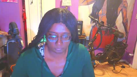 Naomi online show from 05-26-26, 07:21