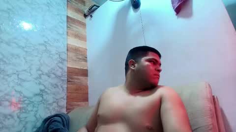 Naomi Campbel online show from 02-15-26, 02:03