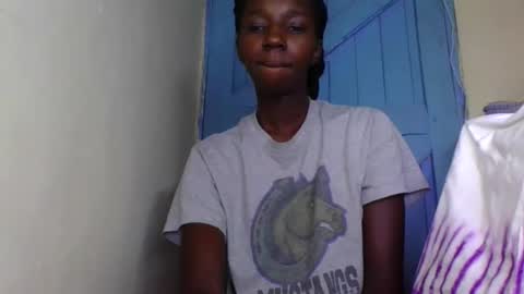 naomilittle905047 online show from 02-16-26, 09:05