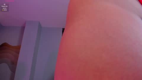 Snapshot of naomisainz chatting on 02-14-25, 03:47 Naomi online show from 02-14-25, 03:47