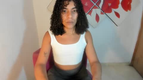 Snapshot of naomiwildburn chatting on 11-01-25, 02:19 naomiwildburn online show from 11-01-25, 02:19