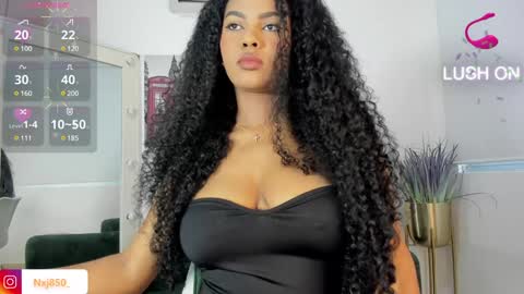 Naomi     online show from 12-21-24, 10:19