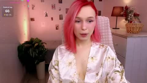 Naomi online show from 04-04-26, 08:28