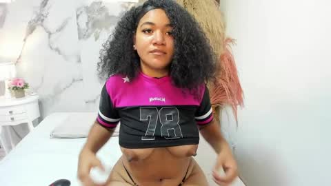naomyduff online show from 04-30-26, 07:42