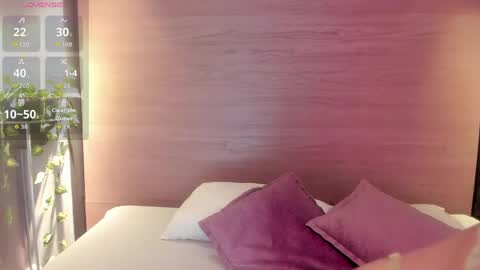 Naomy  online show from 04-07-26, 10:26