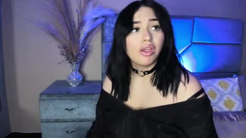 Naomy online show from 04-16-26, 09:04