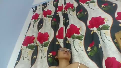 Snapshot of narindra884634 chatting on 04-25-26, 01:41 narindra884634 online show from 04-25-26, 01:41