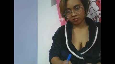 Snapshot of narindra884634 chatting on 05-06-26, 06:46 narindra884634 online show from 05-06-26, 06:46