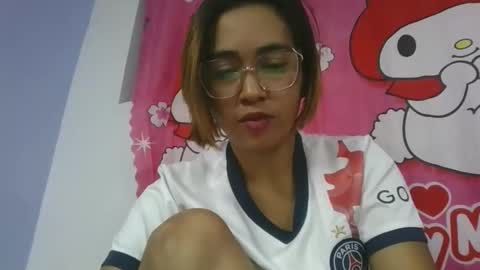 Snapshot of narindra884634 chatting on 05-12-26, 04:15 narindra884634 online show from 05-12-26, 04:15