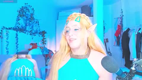 Snapshot of narubolita chatting on 03-07-25, 11:27 Narubolita Narupinku online show from 03-07-25, 11:27