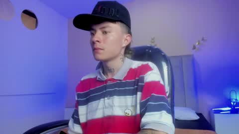 Snapshot of nascary_fox chatting on 05-27-26, 12:13 Nascary Fox online show from 05-27-26, 12:13