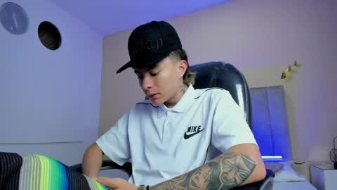 Snapshot of nascary_fox chatting on 05-30-26, 11:40 Nascary Fox online show from 05-30-26, 11:40