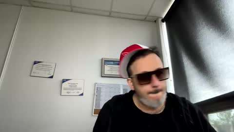 nassobout online show from 05-17-26, 10:44
