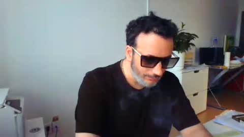 nassobout online show from 06-25-26, 09:30