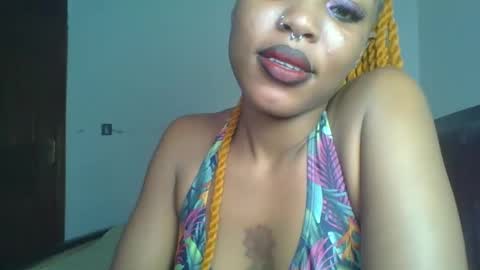 nasty_divah online show from 05-10-26, 09:20