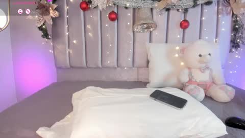 Snapshot of nastyalvanova chatting on 12-13-24, 02:32 Deisy online show from 12-13-24, 02:32