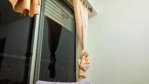 Snapshot of nastyboy088 chatting on 12-15-25, 01:43 Nastyboy088 online show from 12-15-25, 01:43