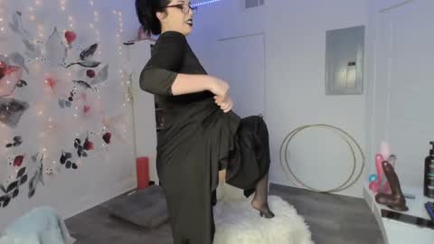 Natasha Luxxx online show from 12-23-24, 02:50