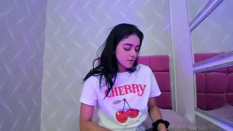 Naty  online show from 01-22-25, 12:27