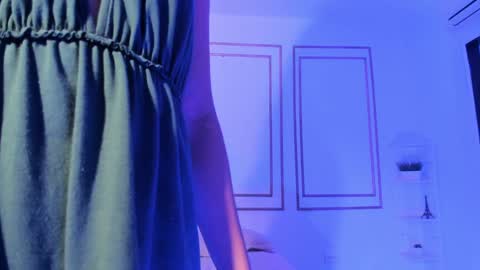 Naty  online show from 01-26-25, 03:25