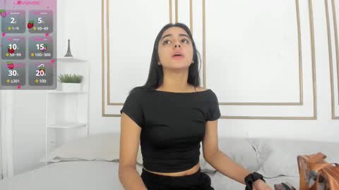 Naty  online show from 02-25-25, 12:24