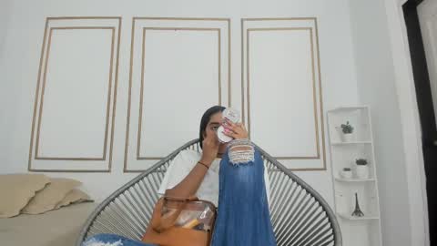 Naty  online show from 09-27-25, 12:21