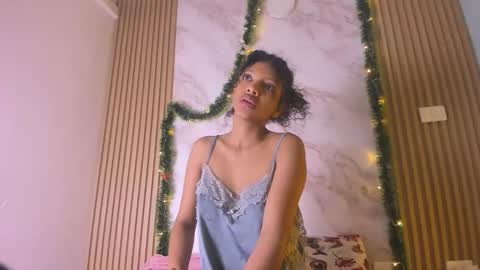 Natalia online show from 12-21-25, 07:37