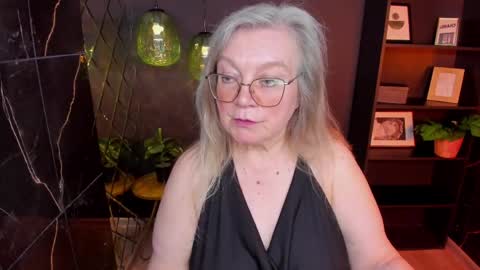 Snapshot of natalicloud chatting on 06-03-26, 02:33 NataliCloud online show from 06-03-26, 02:33