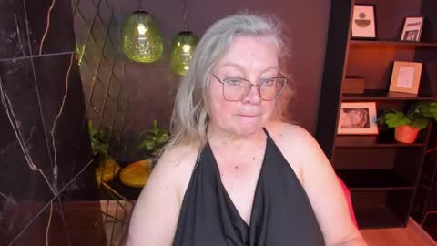 Snapshot of natalicloud chatting on 06-06-26, 12:54 NataliCloud online show from 06-06-26, 12:54