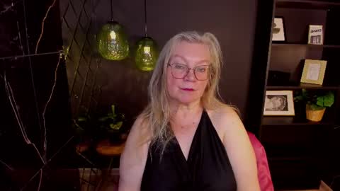 Snapshot of natalicloud chatting on 07-10-26, 01:36 NataliCloud online show from 07-10-26, 01:36