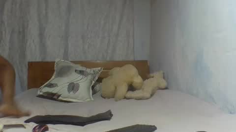 Snapshot of natalie19240216 chatting on 10-27-25, 10:41 natalie19240216 online show from 10-27-25, 10:41