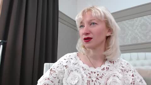 Natalie online show from 02-10-26, 09:35