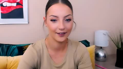 Snapshot of natalie_live chatting on 06-16-26, 06:16 NatalieSexy online show from 06-16-26, 06:16